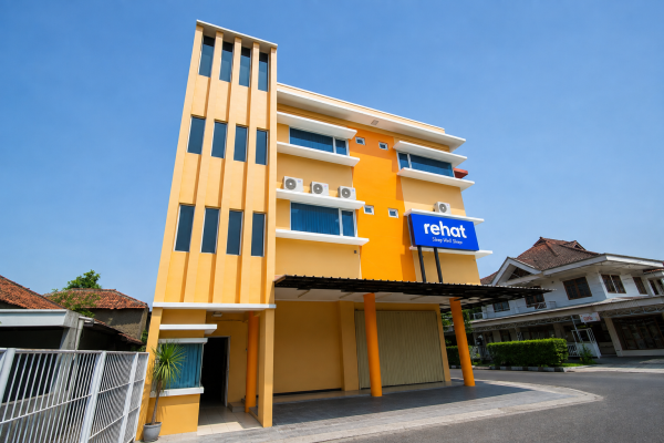 Facade III